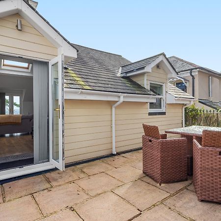Stunning Sea View Whole Home In Torbay Close To Beach トーキー エクステリア 写真